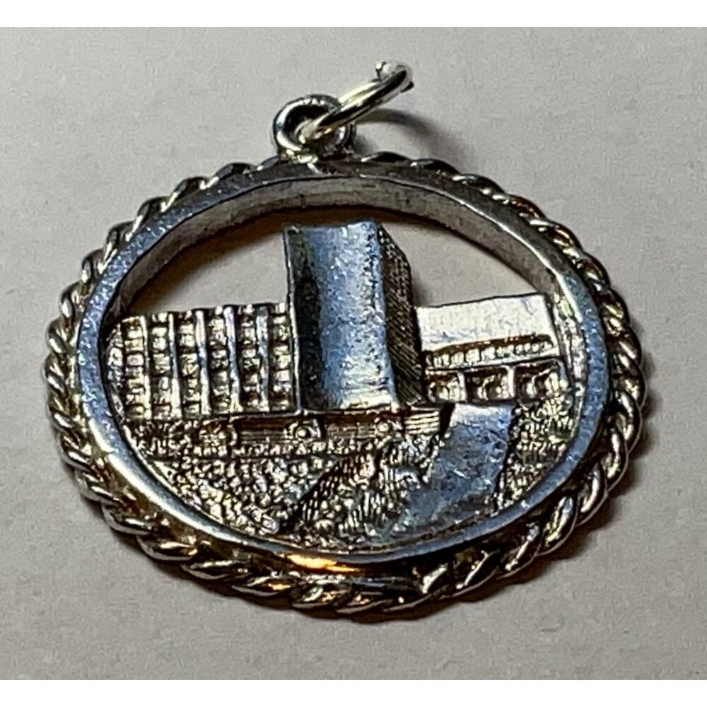 Windsor Ontario City Hall Silver Charm Pendant Round Cut-Out Disc